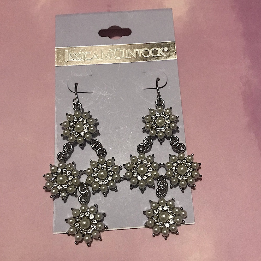 Pearl/Diamond Hanging earrings